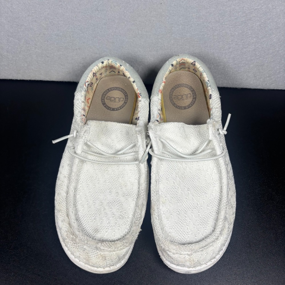 HEYDUDE Wally Women Boho White Crochet Slip On Shoes Size 8 Casual Loafers - Picture 9 of 13